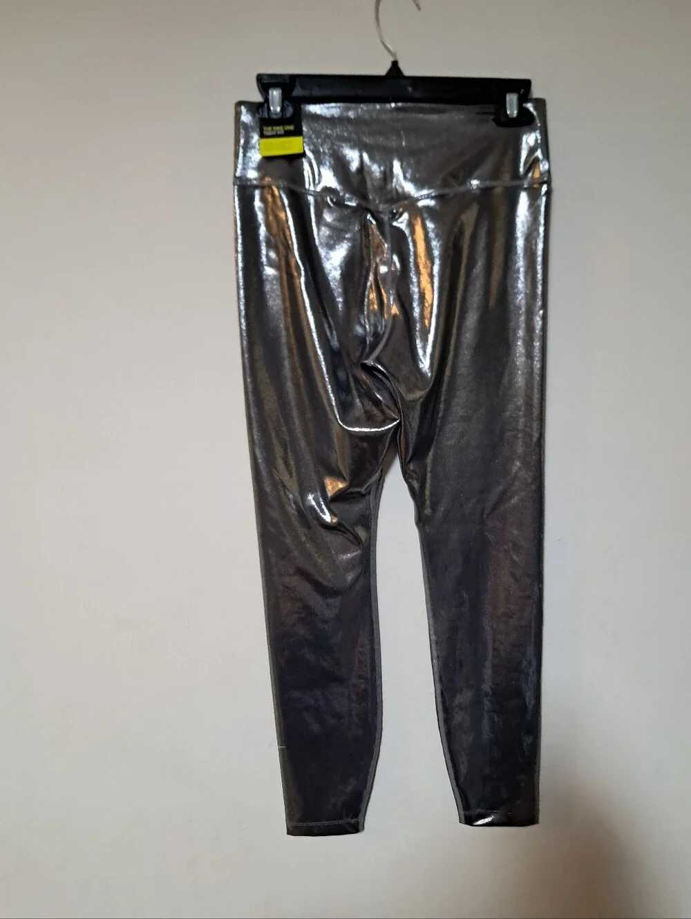 Nike Metallic Performance Women's Mid-rise 7/8 Leggings - Silver Tight Fit Sz. M